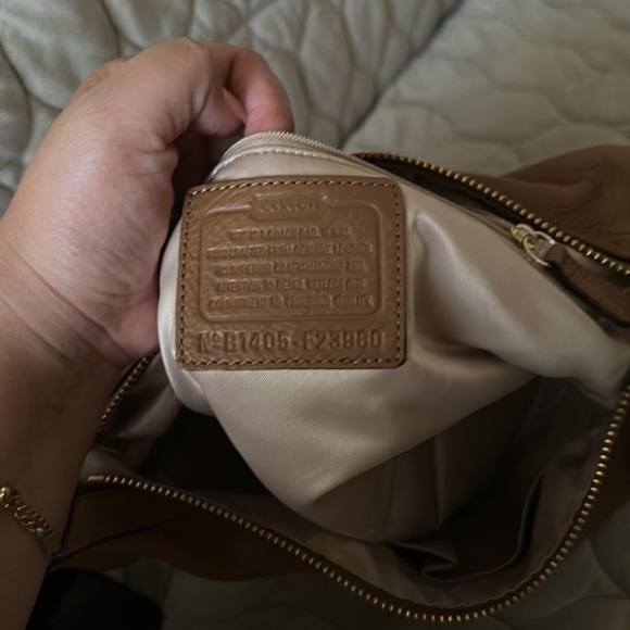 Coach - Picture 7 of 8